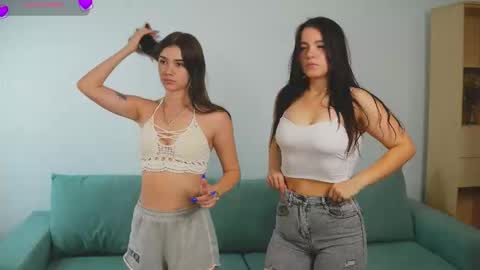 Snapshot of louriezita chatting on September 9, 5:51 am Brook and Del online show from September 9, 5:51 am