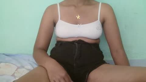 lovaelisa online show from March 4, 10:57 am