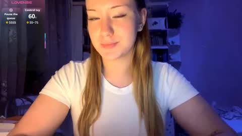 Snapshot of love_haven chatting on October 2, 6:17 pm Megan online show from October 2, 6:17 pm