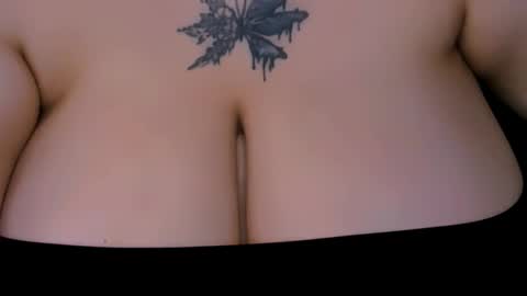 Snapshot of love_insidee chatting on October 12, 8:40 am Sailor online show from October 12, 8:40 am