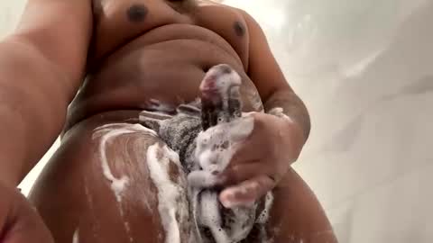 Snapshot of lovefeetonmyface29 chatting on February 27, 9:50 am lovefeetonmyface29 online show from February 27, 9:50 am