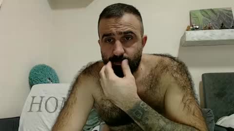 loveivat80 online show from December 24, 4:30 pm