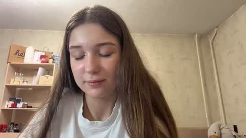 Lina online show from June 23, 11:17 am
