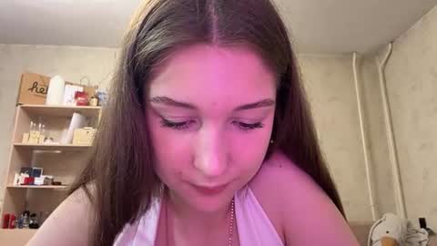 Lina online show from June 24, 11:17 am