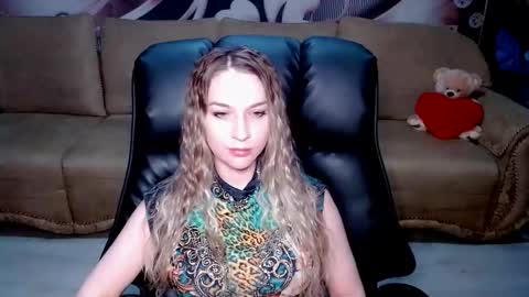 private open online show from February 11, 12:31 pm