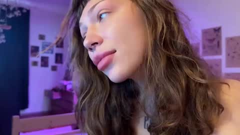 Elsa online show from October 5, 6:44 am