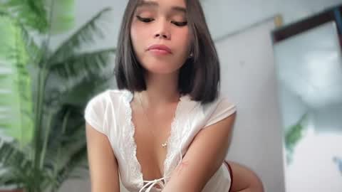 lovely_cittie18 online show from April 13, 7:56 am