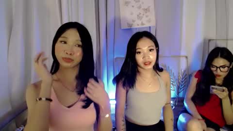 lovely_lianne online show from February 26, 4:32 pm