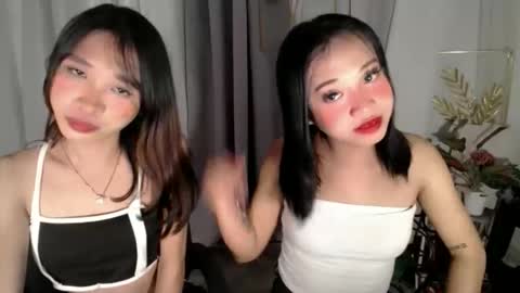 lovely_lianne online show from December 14, 8:04 pm