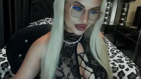 PrAllinXXXa online show from May 20, 10:49 pm