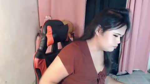 lovely online show from March 12, 7:56 am