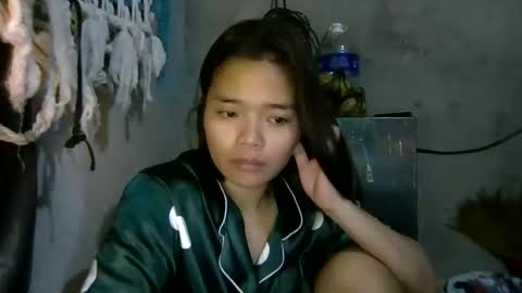 lovelyxxpinay11 online show from November 16, 6:32 pm