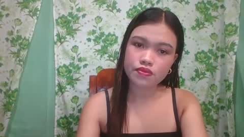 lovemae352295 online show from January 6, 4:47 am
