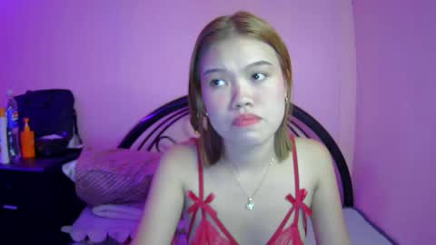 lovemae352295 online show from February 9, 12:41 pm