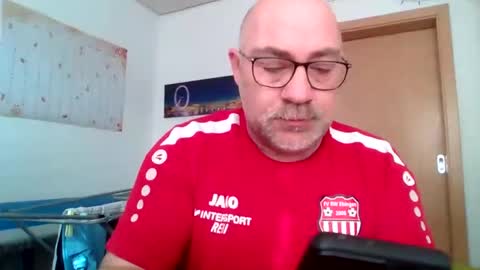 lover010983 online show from March 24, 7:03 am