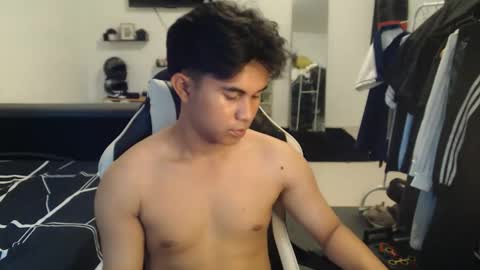 loverboyph04 online show from January 8, 5:02 am