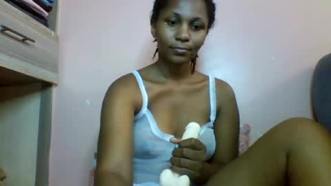 lovergal257 online show from June 17, 11:37 am