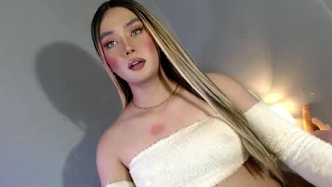 lovers moon22 online show from February 9, 2:28 am