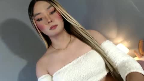 lovers moon22 online show from January 17, 11:40 pm