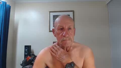 Lovesblackazz online show from March 5, 10:13 am