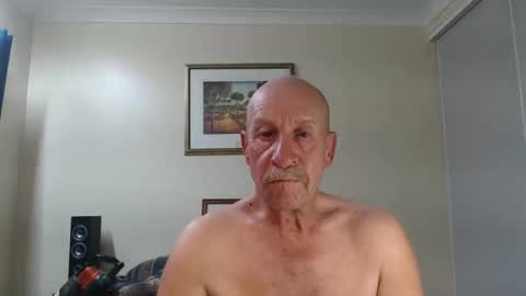 Lovesblackazz online show from May 2, 10:32 am