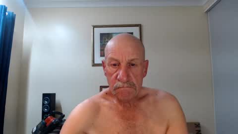 Lovesblackazz online show from August 5, 6:54 am