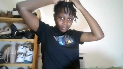 lovey online show from July 13, 7:28 pm