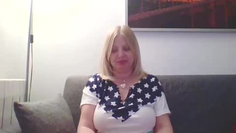 Marlyn online show from January 27, 10:16 pm