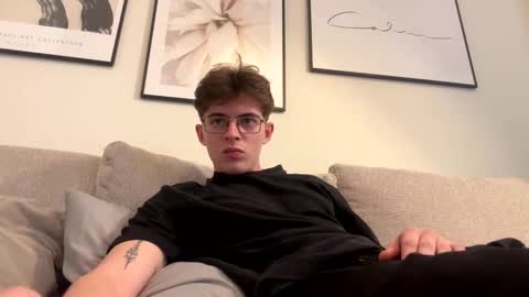 luv online show from February 28, 12:09 pm