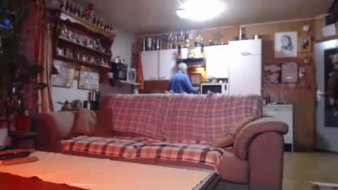 aaron online show from October 24, 5:03 pm