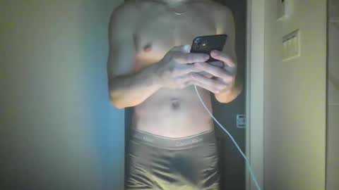 lovingu4life online show from November 16, 2:13 am