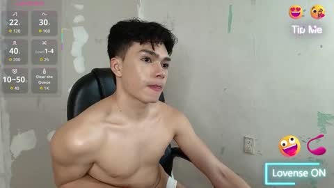 lUAN online show from June 3, 2:33 pm