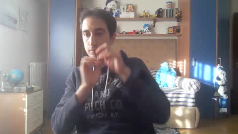 Luca online show from October 10, 3:07 pm