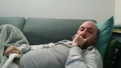 Luca online show from December 22, 7:42 pm