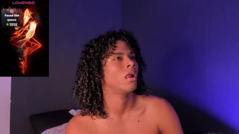   online show from February 1, 9:51 pm