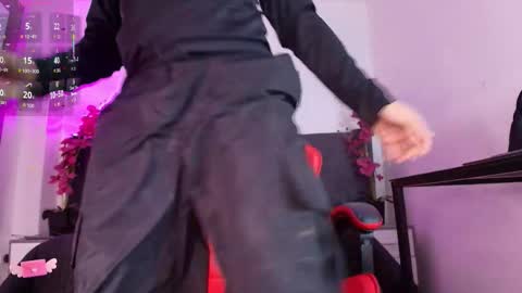 Lucas lovee online show from March 3, 3:57 am