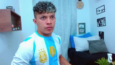 Lucas Luxx online show from January 9, 5:51 pm