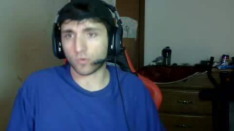 lucasbacon13 online show from July 29, 7:41 am