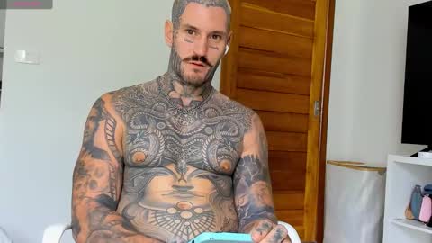 lucasexclusive online show from October 7, 7:26 am