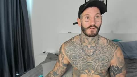 lucasexclusive online show from April 23, 6:54 am