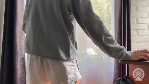 Felipe online show from November 5, 1:57 pm