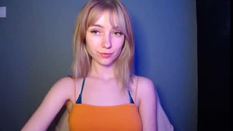 Lucy online show from February 8, 8:23 pm