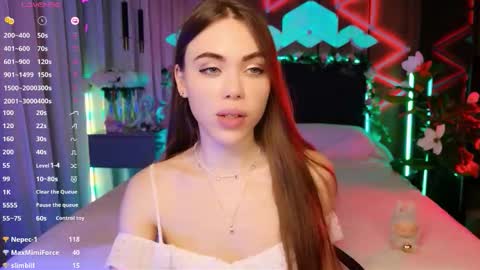 MimiFors online show from November 10, 6:43 pm