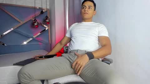 Leo online show from March 19, 2:44 pm