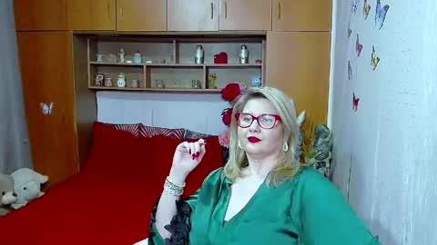 Lucille Fenly online show from April 25, 12:35 am