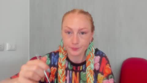 lucky_licky20 online show from October 14, 12:13 am