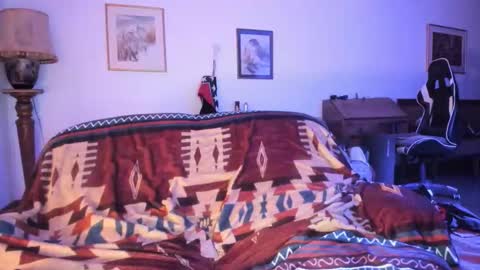 Snapshot of luckydrakex chatting on October 5, 7:21 pm Lucky online show from October 5, 7:21 pm