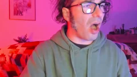 Snapshot of luckydrakex chatting on February 13, 7:10 pm Lucky online show from February 13, 7:10 pm