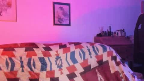 Snapshot of luckydrakex chatting on February 11, 7:05 pm Lucky online show from February 11, 7:05 pm