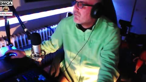        call me  Stefan online show from February 14, 12:09 am